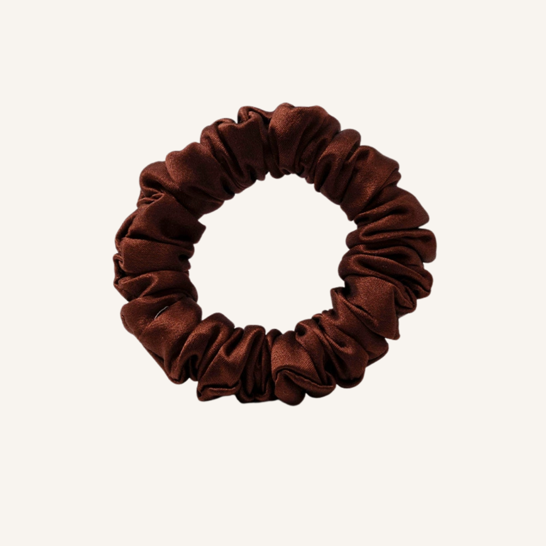 100% Mulberry Silk Scrunchie – Luxury & Hair-Friendly