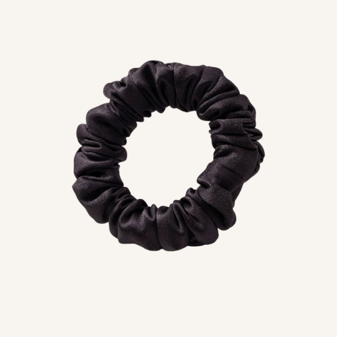 100% Mulberry Silk Scrunchie – Luxury & Hair-Friendly
